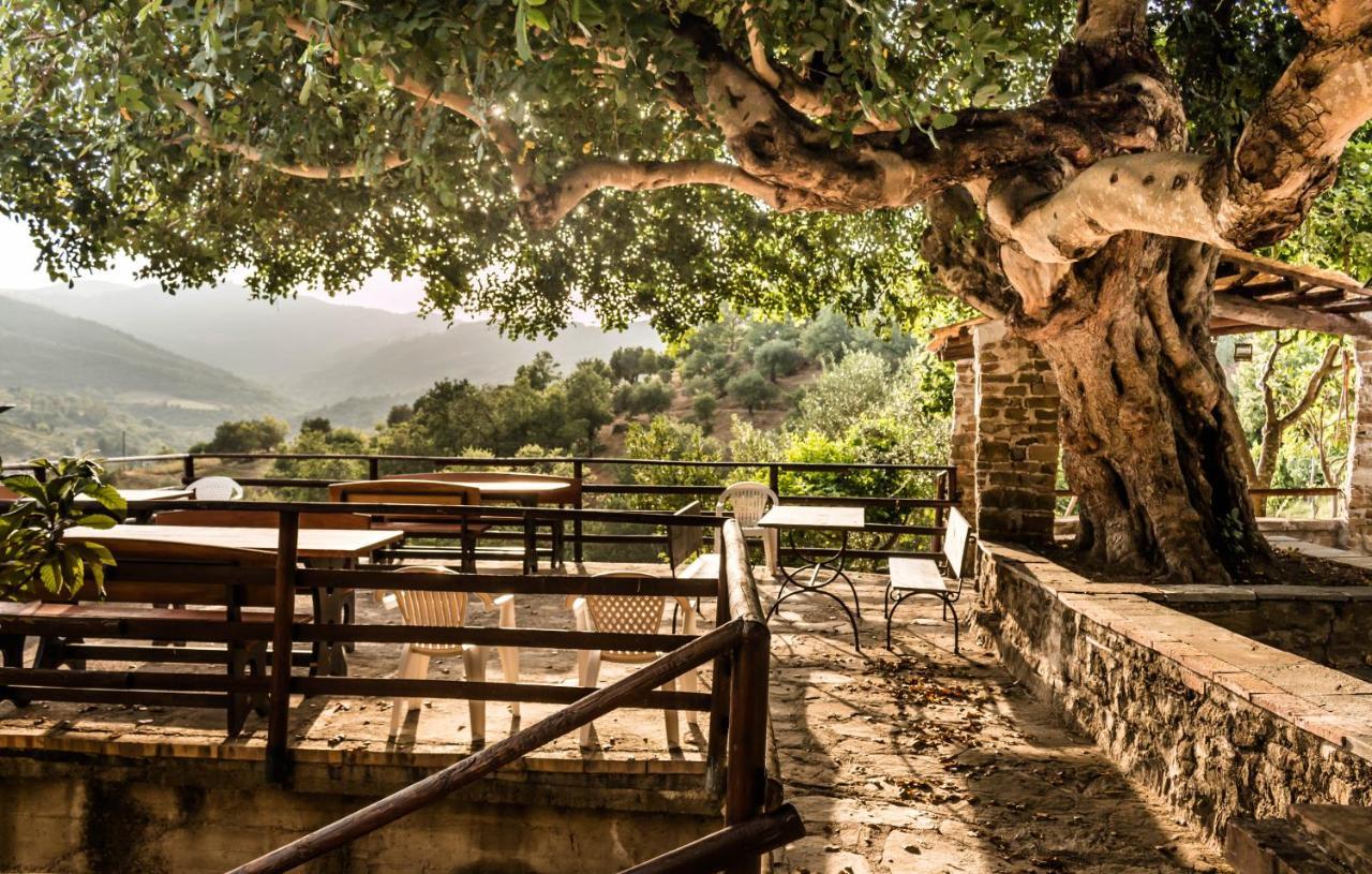 Bed and Breakfast Casale I Cirillo Rutino Exterior foto